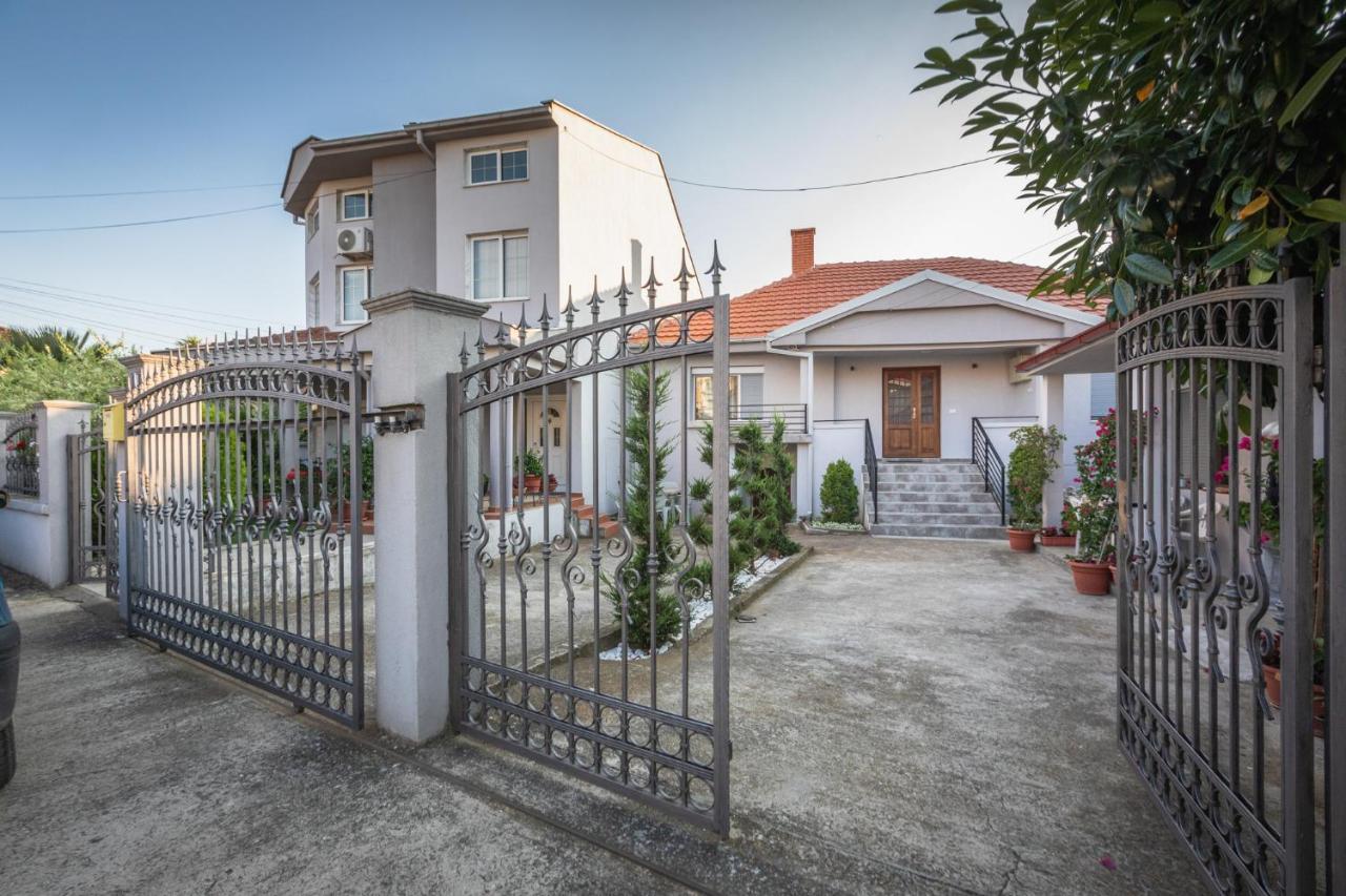 Guest House - Axios Gevgelija Eksteriør bilde